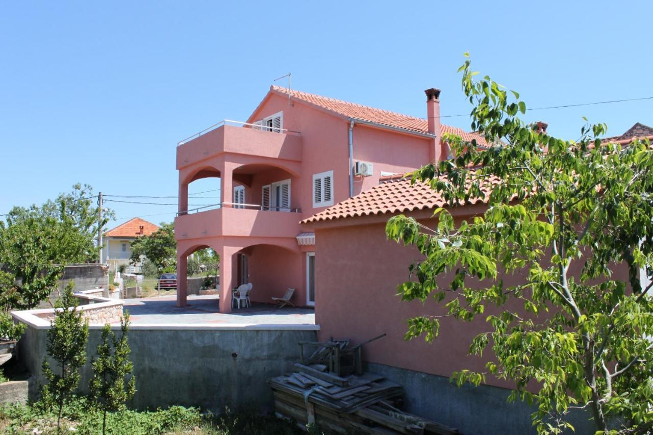 Apartments With A Parking Space Tkon, Pasman - 6216 Exterior photo